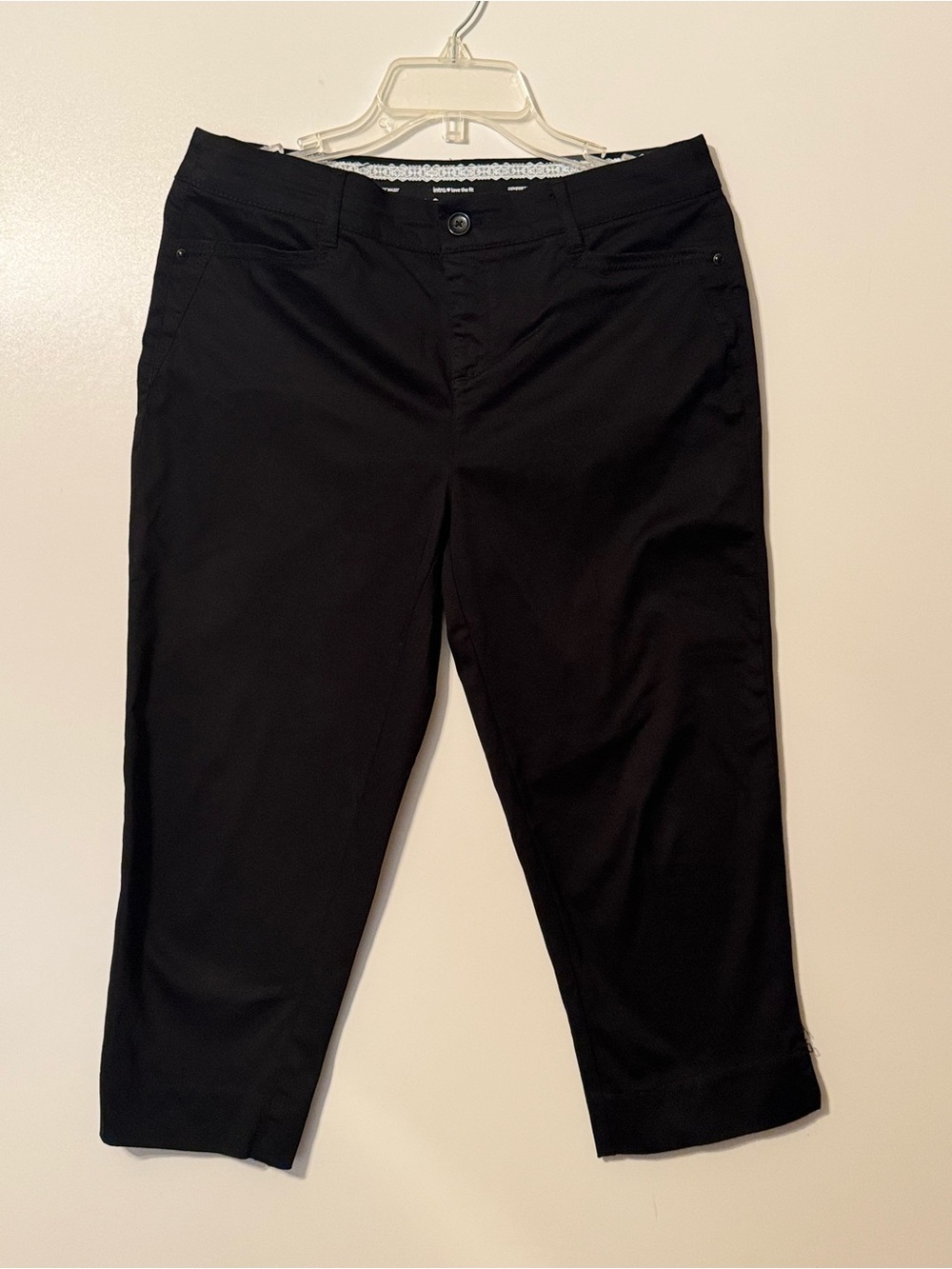 Women's Black Stretch Capri Jeans 10P